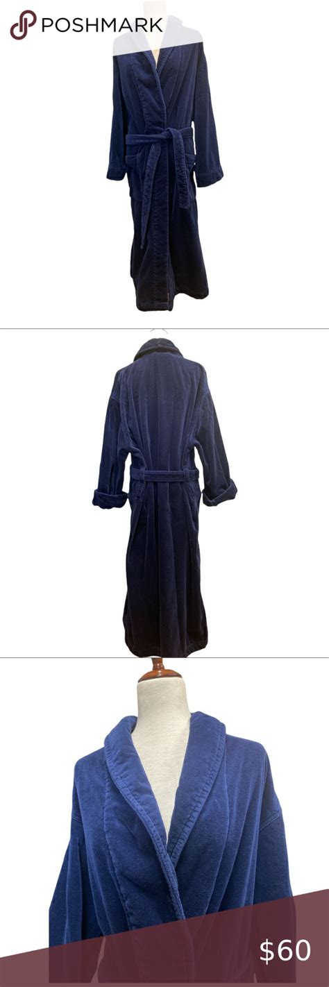 <b>ROBE</b> - (NWOT) - Beautiful Quality, Kimono Waffle Textured, Lightweight <b>Bath Robe</b>. . The bernard company bathrobe